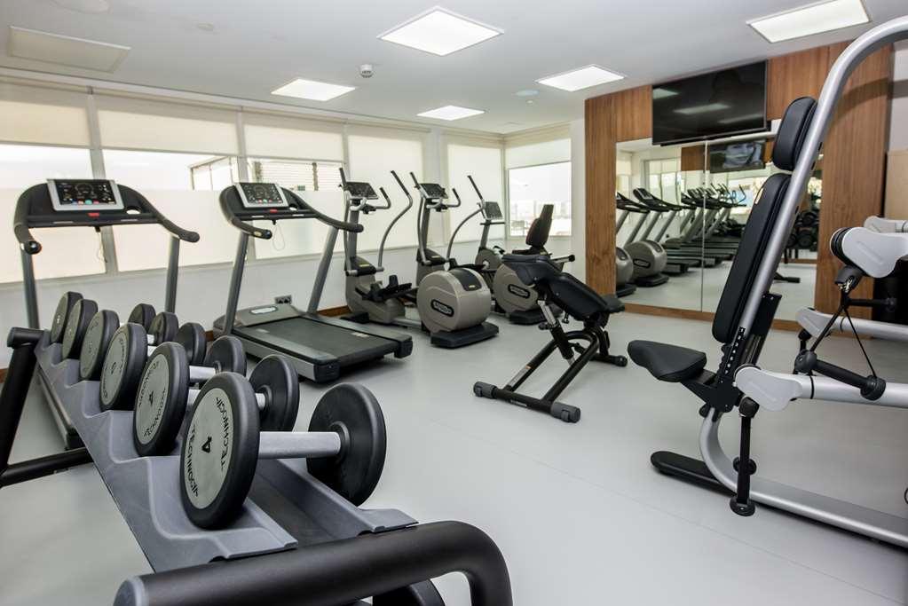 The Avenue Hotel Doha Bekvämligheter bild A gym