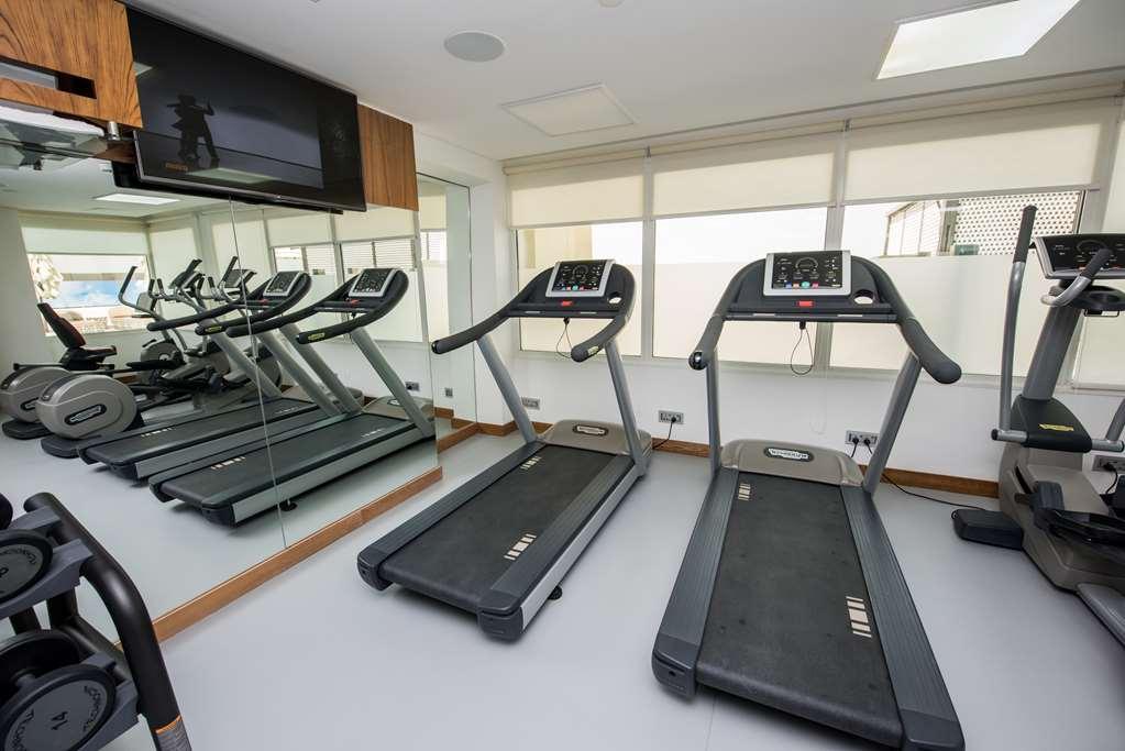 The Avenue Hotel Doha Bekvämligheter bild A treadmill