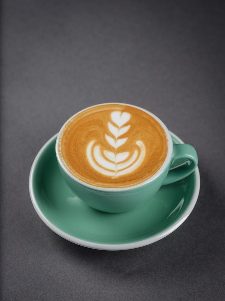 The Avenue Hotel Doha Exteriör bild A latte