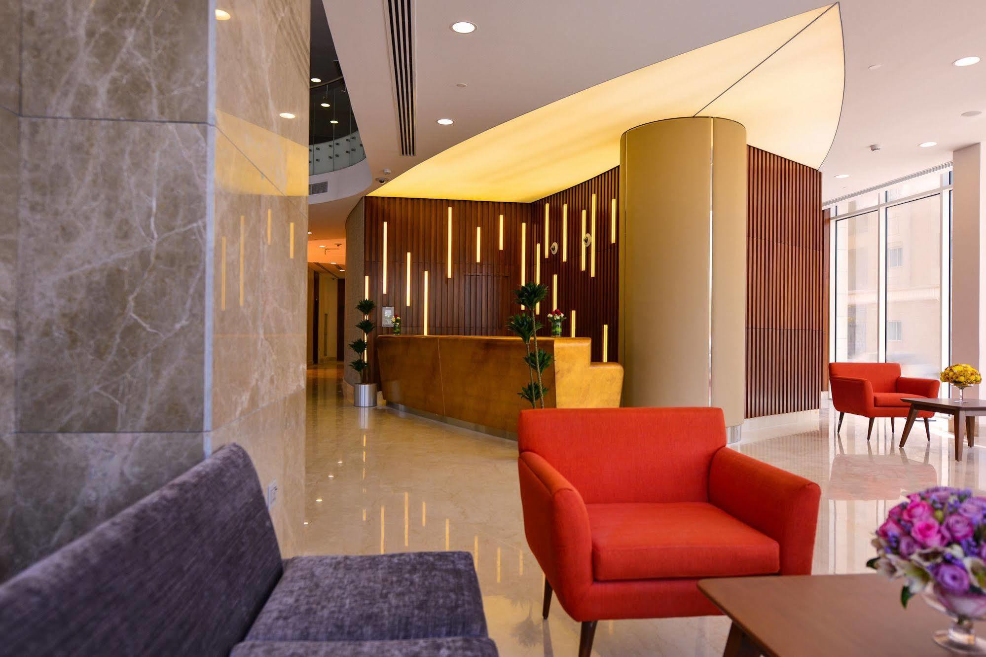 The Avenue Hotel Doha Exteriör bild The lobby of the hotel